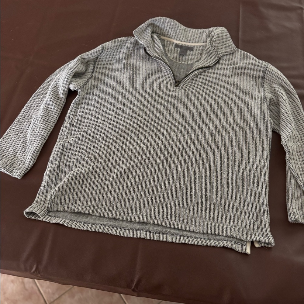 Men's Classic Gray Zip-Up Sweater
